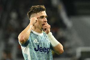 玻璃人化？小孔塞桑肌肉超负荷，本赛季已经第5次伤停