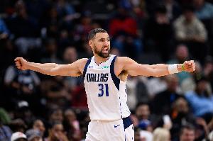 真挚的祝福！祝独行侠球星、“佛祖”克莱36岁生日快乐！