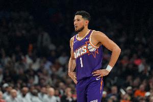 外线哑火！太阳半场三分25投仅4中 命中率只有16%