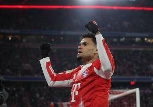 迪亚斯拜仁生涯首次戴帽！本赛季20轮德甲已贡献13球9助攻