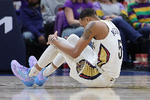 本季还没打！队记：德章泰·穆雷参加了部分训练 暂无复出时间表