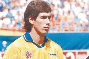 哥伦比亚国脚94年世界杯乌龙被枪杀，涉案毒贩近日在墨西哥被击毙