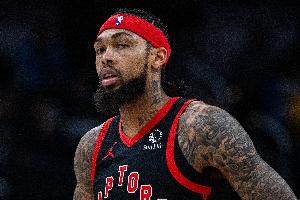 不在状态！英格拉姆半场7投仅2中拿到6分4板 三分3中0