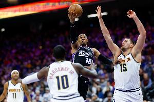 第一没悬念？约基奇距离威少还差25次三双 但少打506场比赛