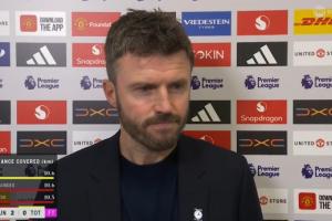 卡里克：现在不是谈论转正的时候，我们应当让球迷能够尽情投入