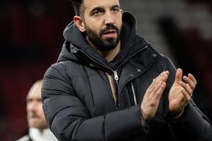 赖特：曼联应该2个月前解雇阿莫林换卡里克，现在本可以争冠了