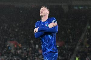 帕尔默3次在英超上半场就完成帽子戏法，为历史首位