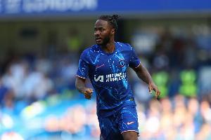 已和切尔西解约！专家建议斯特林：他该接受降薪，找中游队最合适