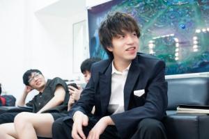 下路要送真没办法？厂长执教EDG五个赛季 仅一次带队晋级季后赛