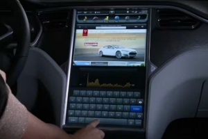 苹果前首席设计官：触摸屏不适合用作汽车的主要交互方式