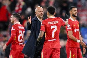 是否想迪亚斯？斯洛特：总会想优秀球员，我们用出色球员替代他们