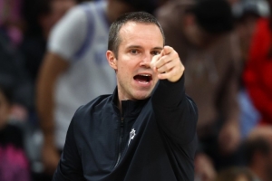 罚球数9比44！太阳主帅暗示希望联盟能对今天的比赛进行审查