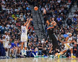 科尔谈摆烂：伟大的球员能改变一支球队的命运 但抽签也得有运气