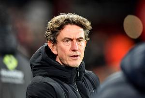 1-2不敌纽卡！弗兰克：对未能取胜感到沮丧，我理解球迷的嘘声