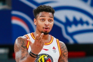 媒体人：有CBA球队接触QJ·皮特森 他有可能在本窗口期重返中国