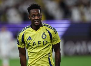 1年换3队！TA：杜兰在维拉曾谎称受伤，被胜利1000万税后年薪吸引