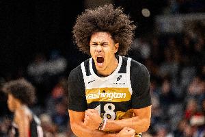 疯狂造杀伤！凯肖恩·乔治首节5投2中&8罚8中 砍下13分