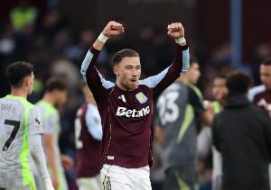 TA：卡什膝盖周围炎症，将缺席维拉未来2场比赛