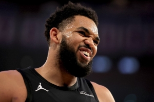 杨毅：唐斯全面但不像奥尼尔有杀手锏 他怕追梦那种又快又硬的