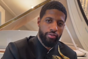 泡椒晒变装视频！还尝试用中文：法拉利老了也是法拉利！