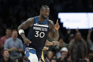 末节超神独揽23分！兰德尔24中14爆砍全场最高41分 罚球11中10