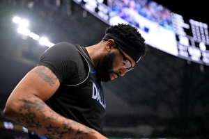 记者：独行侠送走浓眉 本质上是为了减少支出&提升阵容构建灵活性