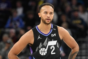 李凯尔：爵士自媒体不是都很支持摆烂吗 被罚款了有什么好生气的