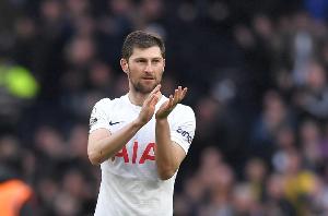 泰晤士：本·戴维斯本周参加了欧足联大会，他正考虑退役后的事业