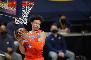 追梦：摆烂毁了很多球员 摆烂队出来的人甚至连基本的战术都不懂