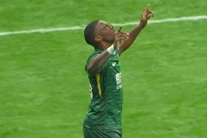 法比奥：感谢所有的支持和鼓励，将为球队、球迷和城市继续尽全力