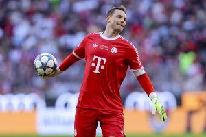 诺伊尔：瓜帅曾想让我踢中场？我能在低级别队踢 要敢冒险敢犯错