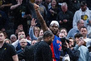 追梦：一边说NBA太软 一边又说该严惩斯图尔特 别左右横跳好吗？