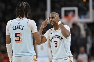 卡斯尔：保罗对我的新秀赛季帮助巨大 我从他那里学到了很多