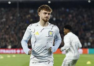 前CEO：利物浦和维拉得为埃利奥特着想，两队对他出场少都有责任