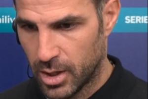 莫拉塔染红！小法不满：挑衅是足球的一部分，不能应对的该换工作