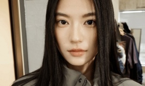 足控狂喜？《黑神话钟馗》厨娘是四妹同款裸足