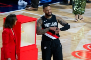 键盘侠|利拉德不需冠军来巩固历史地位！表哥是开拓者的控卫之神