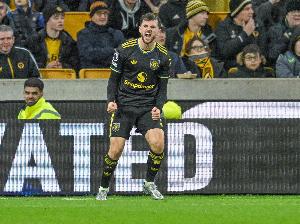 曼晚：芒特考虑未来，2000万镑左右转会费足以让曼联避免亏损