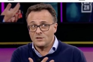 前裁判：若VAR能介入卡卢卢肯定不会被罚下，巴斯托尼可能被罚下