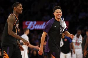 克六：布克的忠诚与热爱始终如一 无论顺境逆境他都展现出领导力