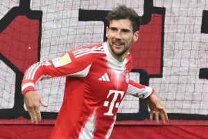 格雷茨卡谈“小鸟舞”庆祝动作：和斯坦尼西奇说好进球就做这动作