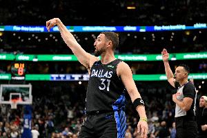 如何平衡“投篮自信”和“出手选择”？克莱：感觉每次出手都能进