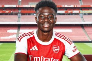 BBC独家：萨卡已与阿森纳新签5年合同，周薪超30万镑队内顶薪