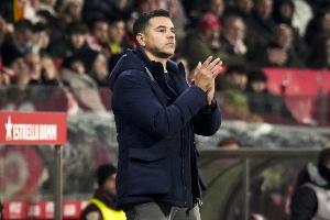 赫罗纳主帅谈争议判罚：埃切维里冲着球去，VAR不介入是正确决定