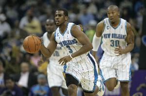 阿里纳斯：需要有队下赛季签下保罗让他真正告别 最好是快船&鹈鹕