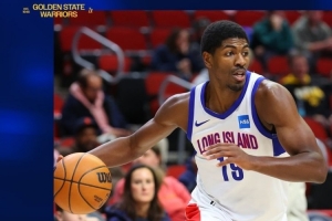 勇士官方：球队与1米96后卫内特·威廉姆斯签下双向合同