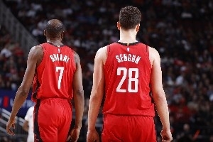 持续整个赛季的问题！缺少控卫使得杜兰特&申京失误增多&效率降低