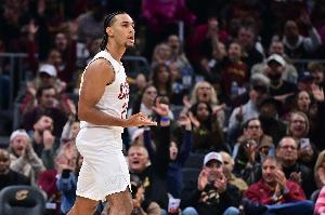 阿特金森：交易后泰森&梅里尔的时间锐减 但他们都接受了新的定位