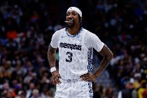 灰熊官方：考德威尔-波普因接受右手指手术 本赛季报销