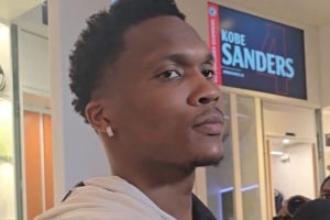 马瑟林：这是我在快船的第二场胜利 队友们为我高兴&这感觉很棒